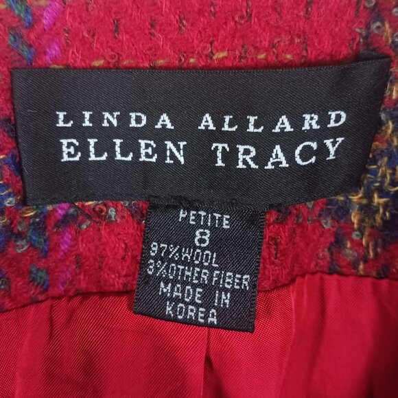 Linda Allard Ellen Tracy 8P Red Plaid Tweed Jacket Gold Buttons w/ Chain Classic - Picture 2 of 16